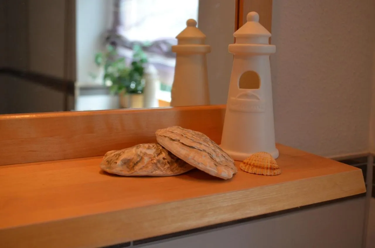 Apartment Vier-Zimmer-Wohnung Mit Garten Zwischen Salzburg Und Koenigssee Ainring